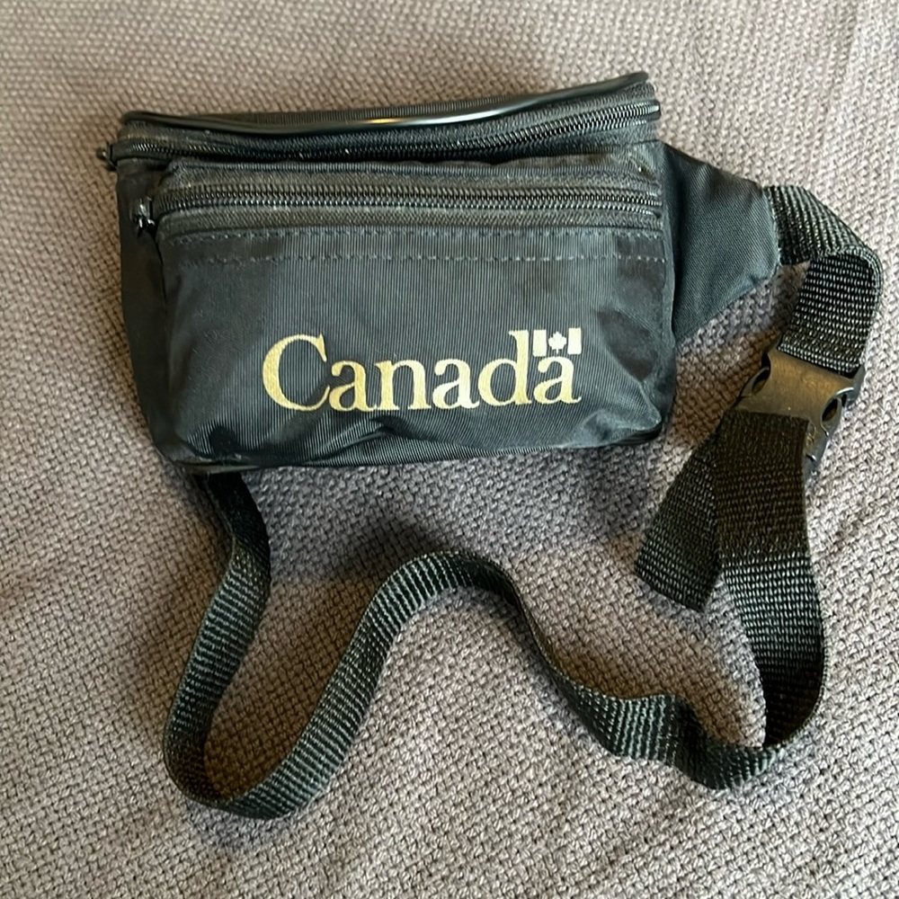 Canada Fanny Pack